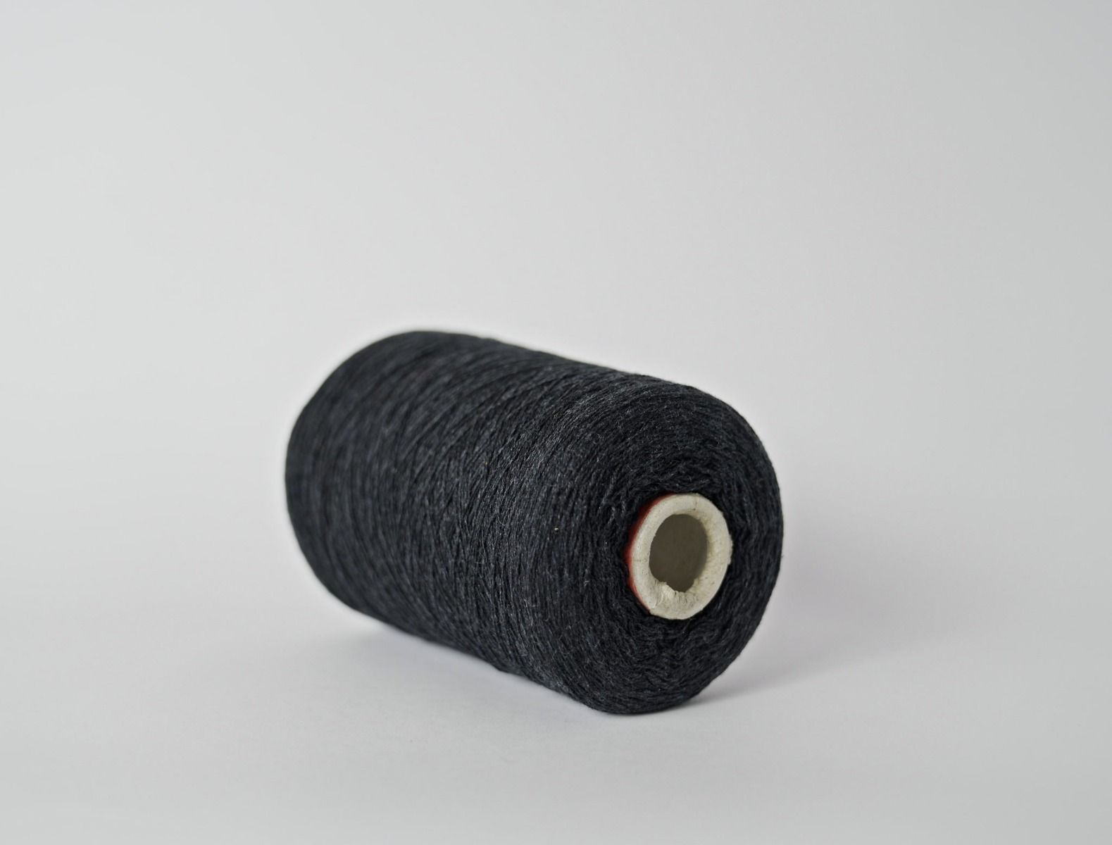 Loro Piana 2/27 x 2 Cashmere - Antracite - 50g Cake thumbnail