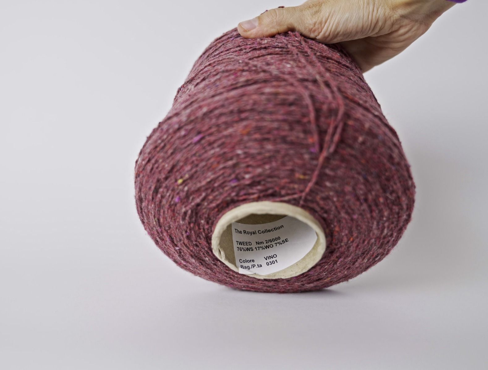 The Royal Collection Tweed - Vino thumbnail