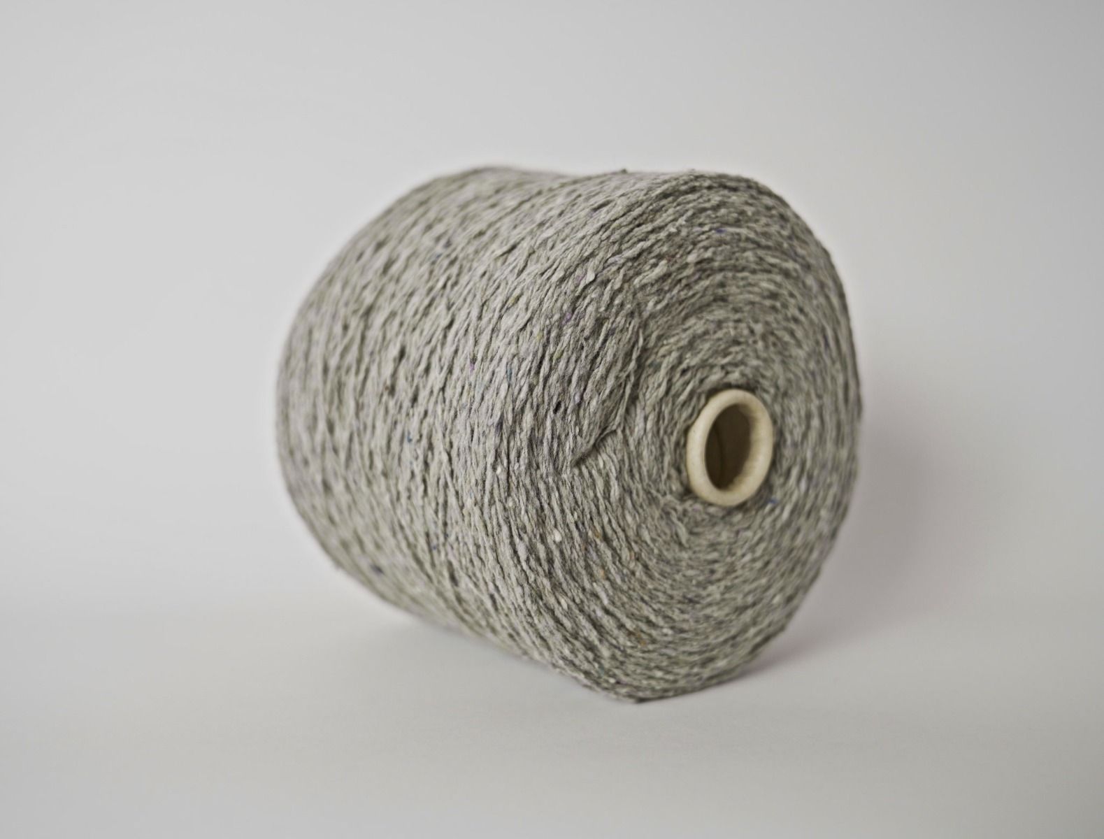 The Royal Collection Tweed - Perla thumbnail