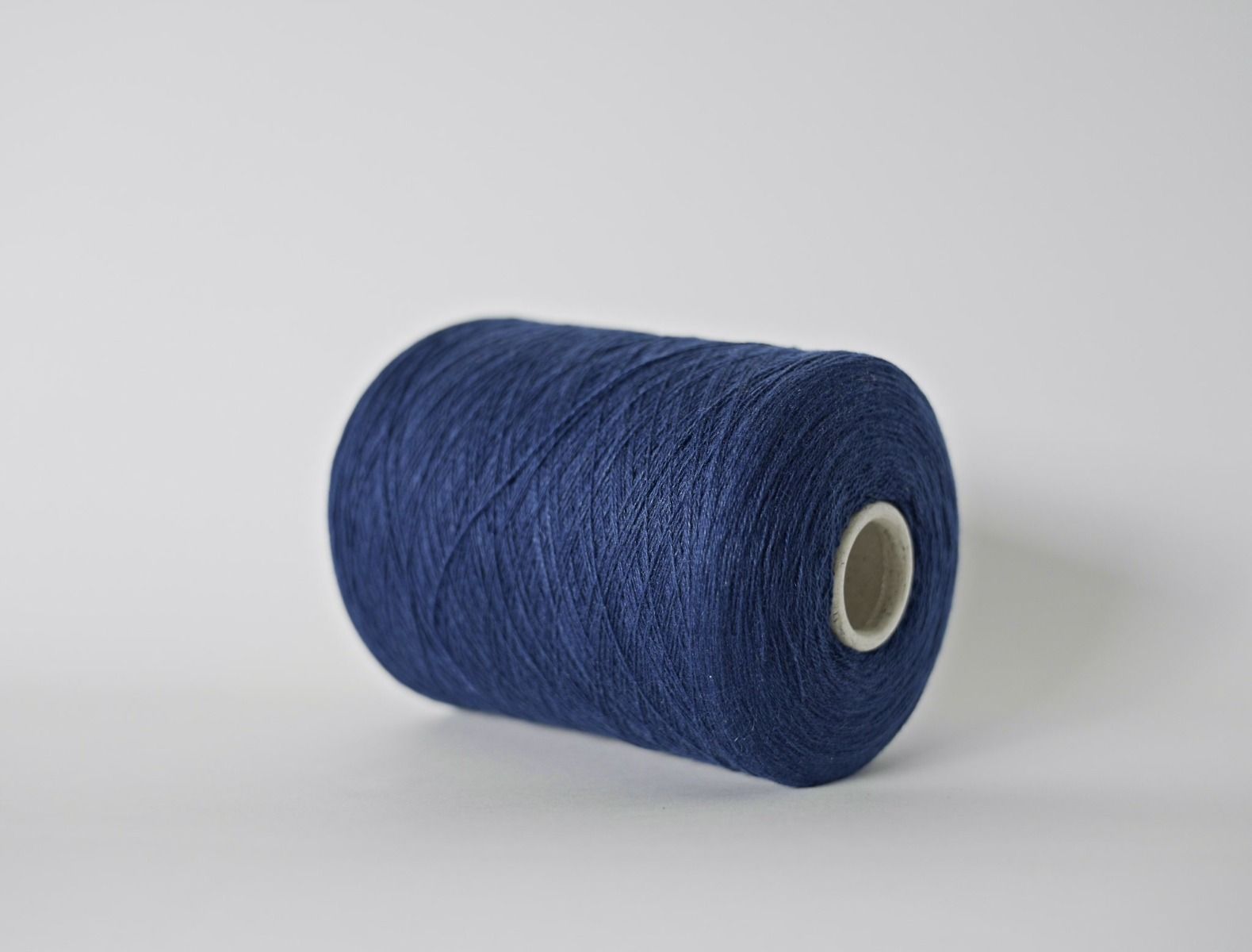 Cariaggi Cashmere 2/28 - Blu de Prusse thumbnail