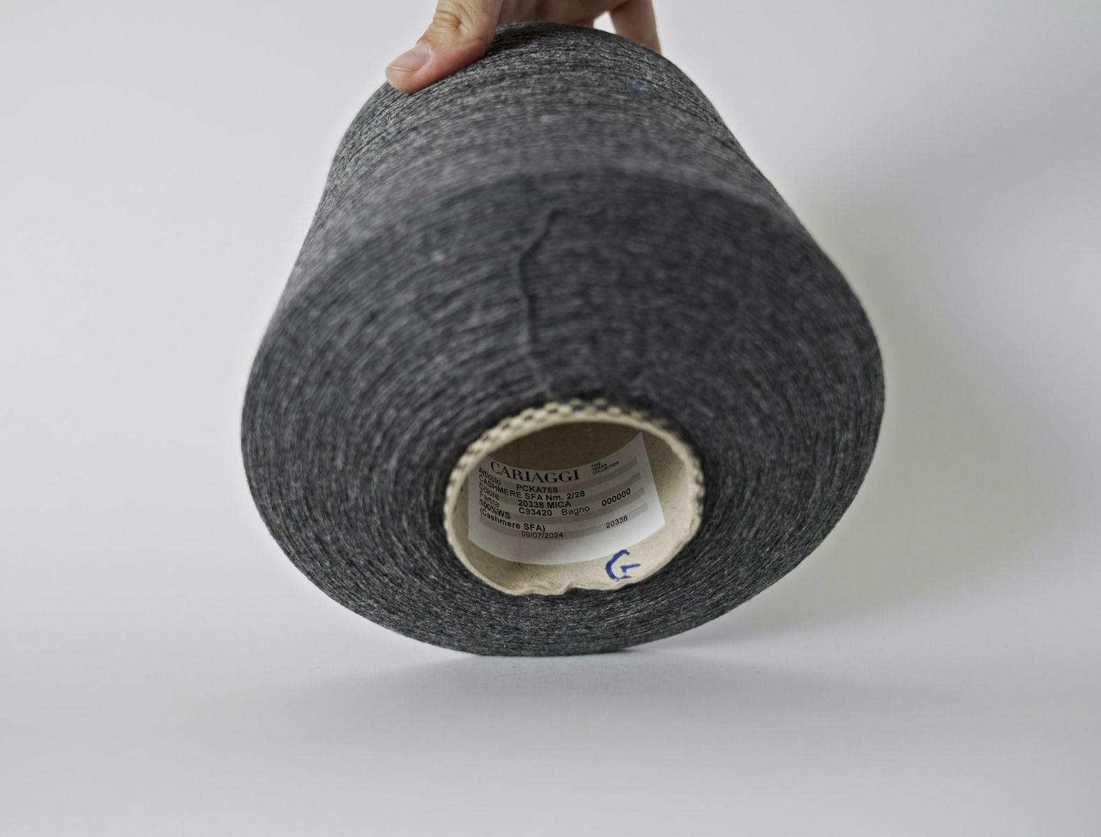 Cariaggi Cashmere 2/28 - Granit thumbnail