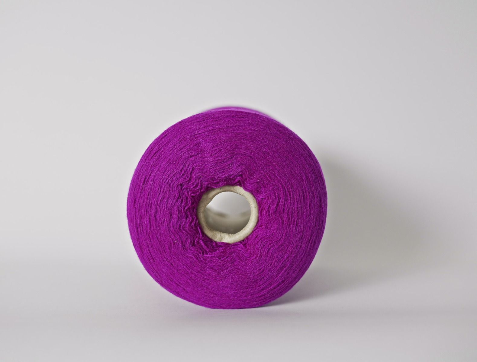 Cariaggi Cashmere 2/28 - Cyclamen thumbnail
